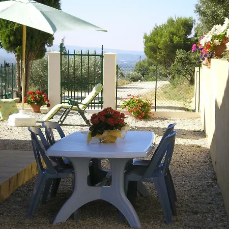 Les Cigales Du Ventoux Casa de Férias *